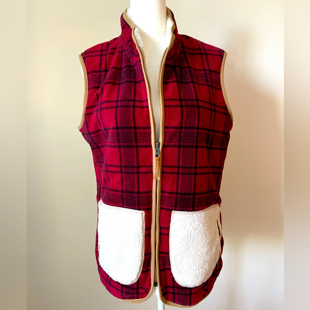 Reversible Sherpa Lined Buffalo Vest - Bass Pro Shop - Size L